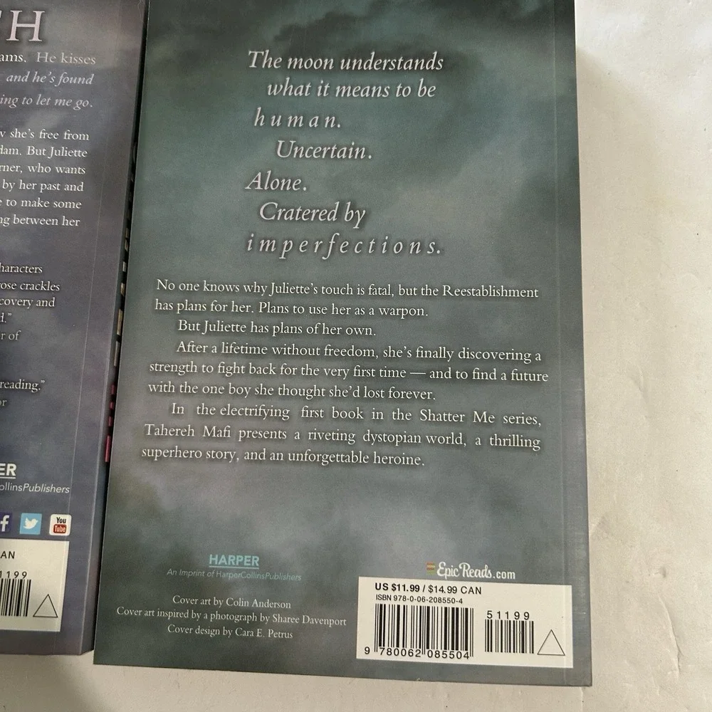 Tahereh Mafi Shatter Me Series Shatter Me & Unravel Me Paperback YA Dystopian